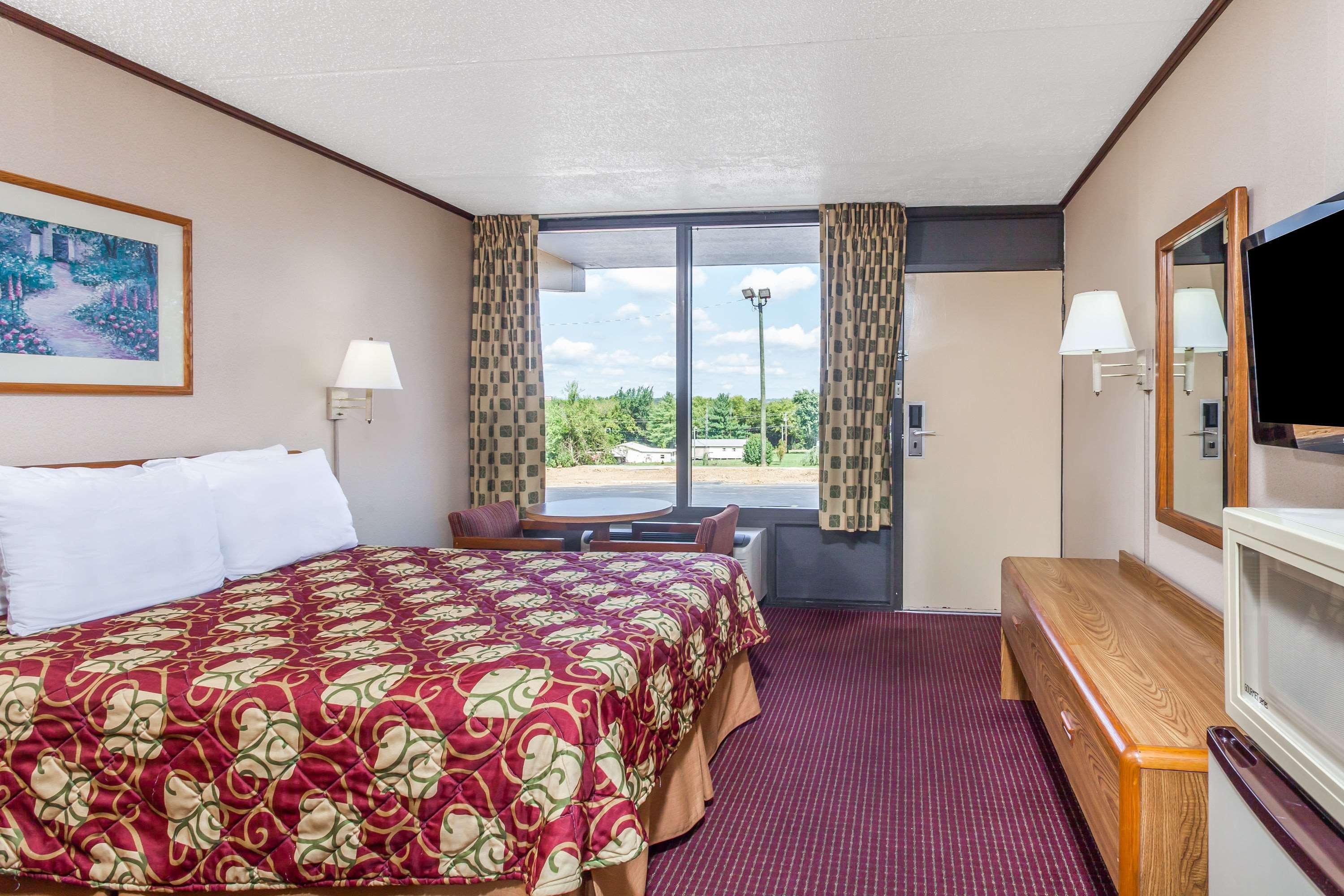 Serenity Inn Суийтуотър Екстериор снимка